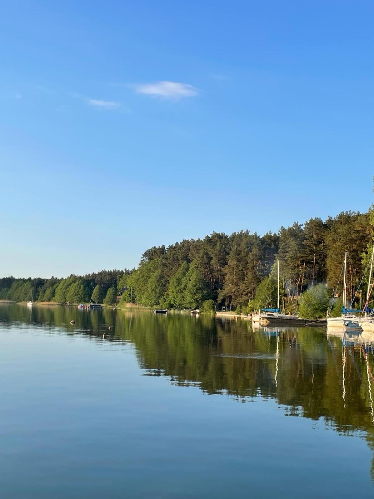Domek Z Widokiem Jeziora Borsk Exteriér fotografie